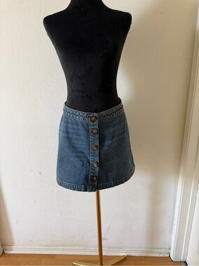 REVOLVE Button-Front Denim Mini Skirt - Medium Blue